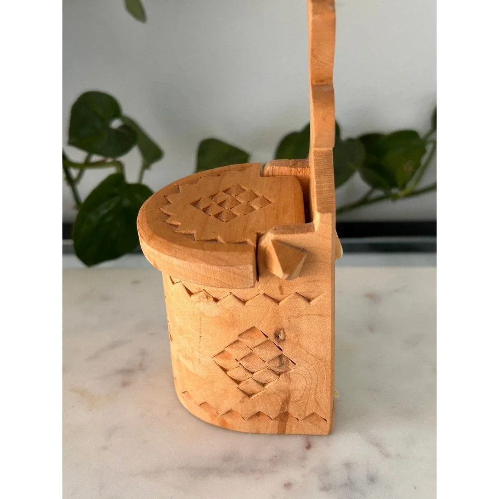 Vintage Milenium Krakow Polish Folk Art Carved Wood Salt Cellar Solniczka 1984
